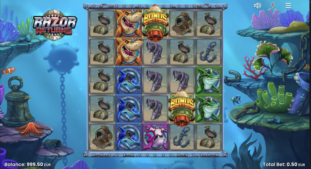 Razor Returns gameplay.