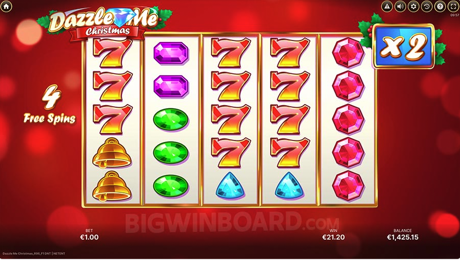 Dazzle Me Christmas gameplay 2.